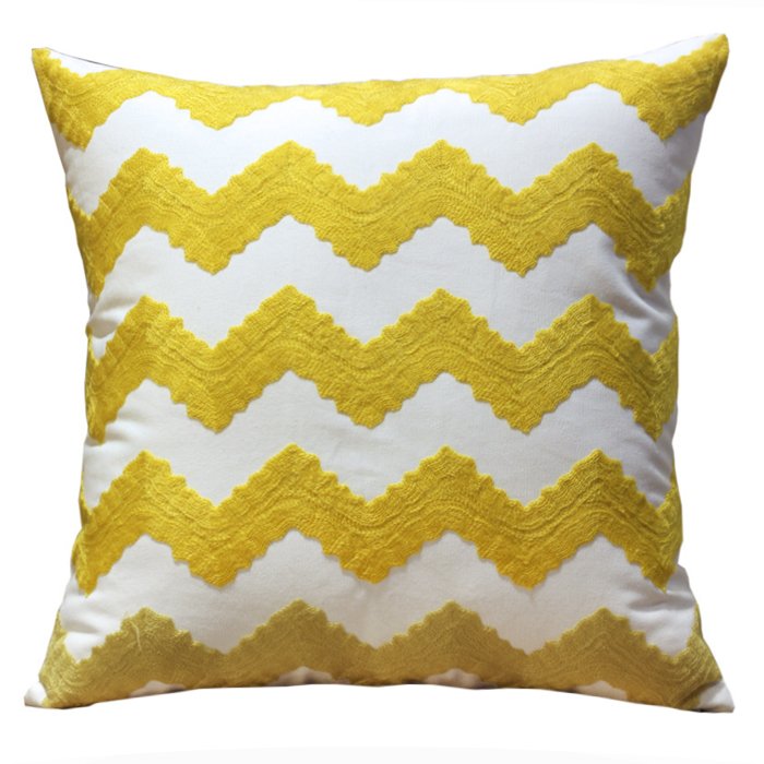 Декоративная подушка Yellow Chevron  в Саратове | Loft Concept 