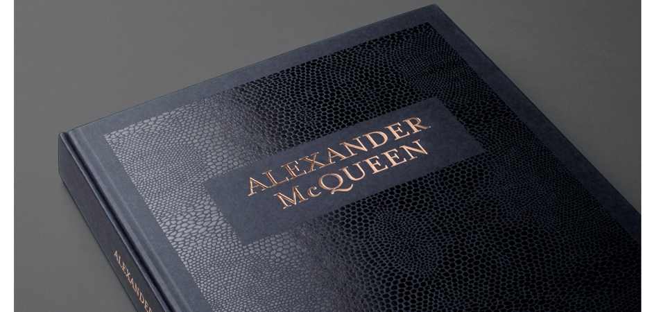Книга ALEXANDER MCQUEEN book Книга ALEXANDER MCQUEEN book - Loft-Concept в Саратове