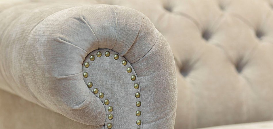Диван велюровый бежевый трехместный Button Beige Диван велюровый бежевый трехместный Button Beige - Loft-Concept в Саратове