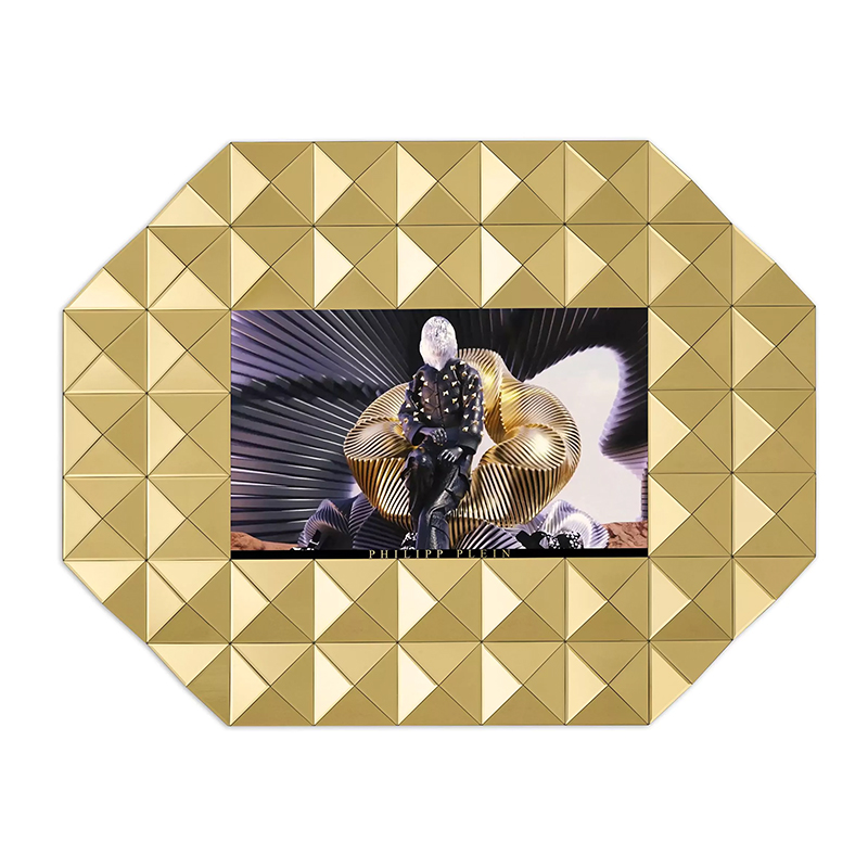 Экран Philipp Plein GOLD STUD NFT L 43 дюйма Золотой Зеркало Экран Philipp Plein GOLD STUD NFT L 43 дюйма Золотой Зеркало в Саратове | Loft Concept
