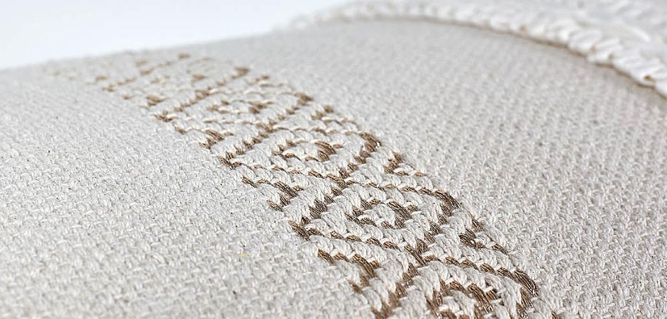 Оттоманка Ivory Kilim Ornament Оттоманка Ivory Kilim Ornament - Loft-Concept в Саратове