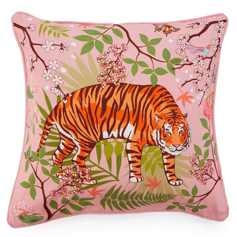 Декоративная подушка Tiger Pink Velvet Cushion Розовый Мульти в Саратове | Loft Concept 