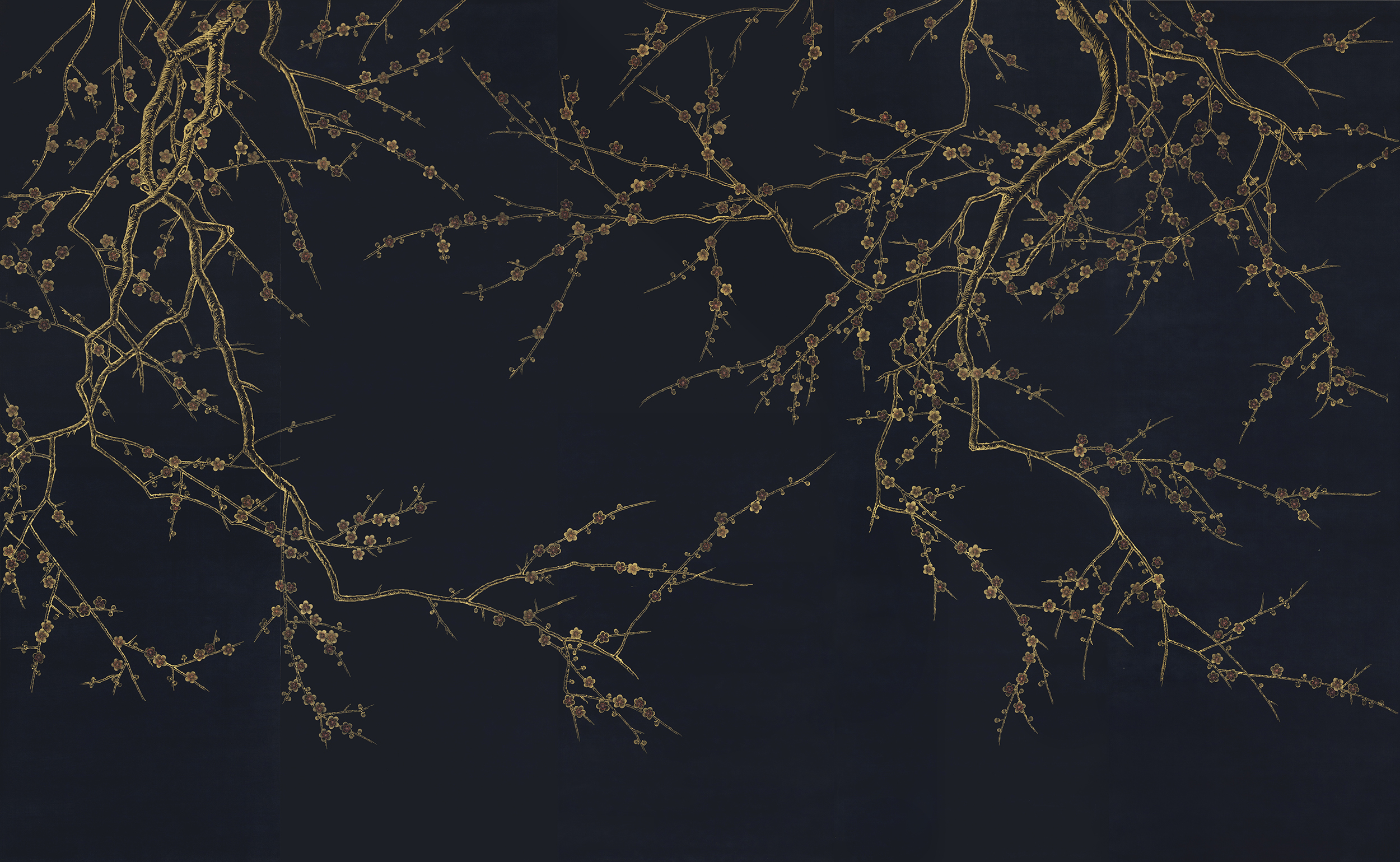 Обои ручная роспись Plum Blossom Colourway SC-226 on black painted silk Обои ручная роспись Plum Blossom Colourway SC-226 on black painted silk - постер Loft-Concept в Саратове