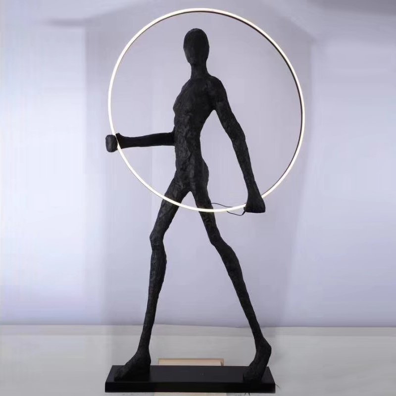 Торшер Man carries light circle Черный в Саратове | Loft Concept 