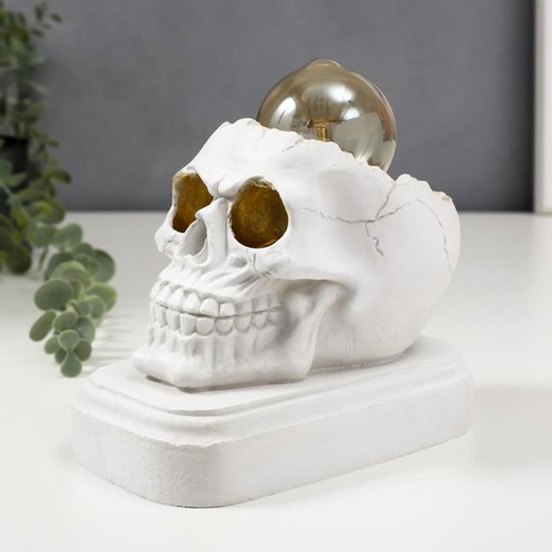 Настольная лампа White Skull Table Lamp Белый в Саратове | Loft Concept 