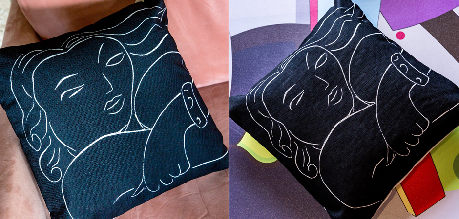Декоративная подушка White Silhouette Pasiphae Pillow Декоративная подушка White Silhouette Pasiphae Pillow - Loft-Concept в Саратове