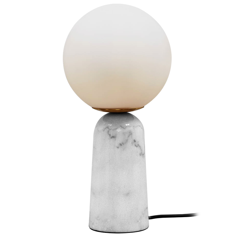 Настольная лампа Круглый стеклянный плафон на подставке из мрамора Brigitte Table Lamp Белое матовое стекло Латунь Белый Мрамор Bianco Настольная лампа Круглый стеклянный плафон на подставке из мрамора Brigitte Table Lamp Белое матовое стекло Латунь Белый Мрамор Bianco в Саратове | Loft Concept