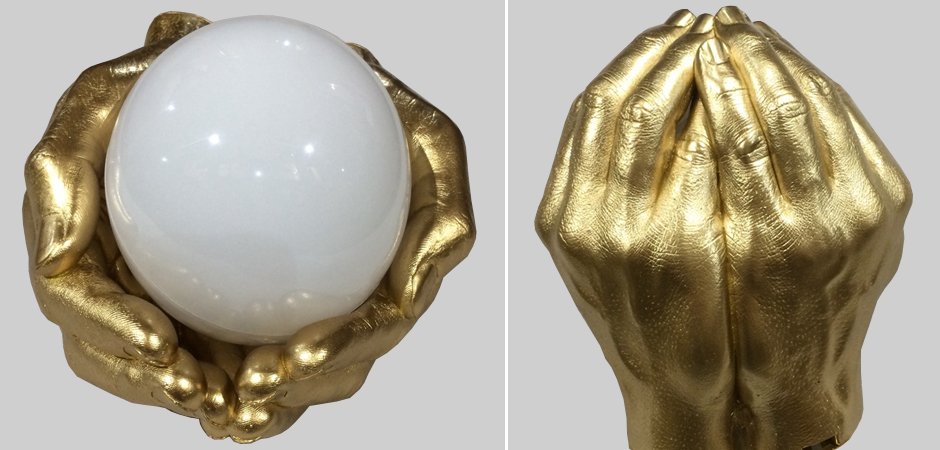Бра Glowing Ball In The Gold Hands Бра Glowing Ball In The Gold Hands - Loft-Concept в Саратове