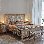 Двуспальная кровать из массива манго с резьбой Celestino Grey Mango Bed варинант исполнения - 2 | Loft Concept в Саратове