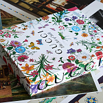 Подарочная коллекционная книга для дизайнеров Gucci. The Art of Silk Assouline варинант исполнения - 8 | Loft Concept в Саратове