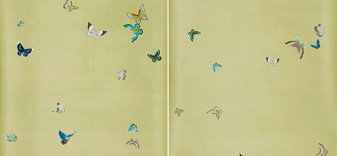 Обои ручная роспись Butterflies Special Colourway on Pea Green dyed silk Обои ручная роспись Butterflies Special Colourway on Pea Green dyed silk - Loft-Concept в Саратове