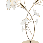 Настольная лампа с изогнутыми золотыми ветвями и белыми лепестками Wintery flovers варинант исполнения - 1 | Loft Concept в Саратове