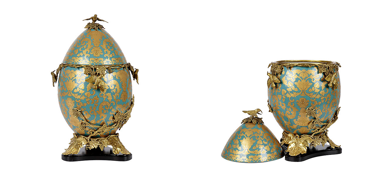 Шкатулка фарфоровая с крышкой с бронзовыми элементами Porcelain & Bronze Шкатулка фарфоровая с крышкой с бронзовыми элементами Porcelain & Bronze - Loft-Concept в Саратове