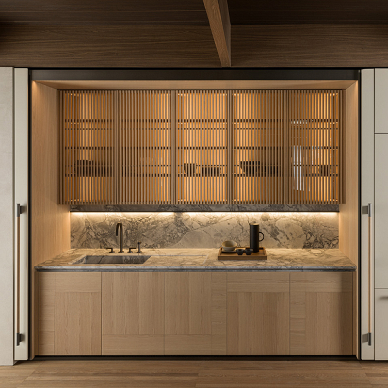 Кухонный гарнитур из камня и дерева с раздвижными дверцами TIVALÌ 2.0 Dada Engenereed Kitchen Бежевый Древесина Белый Мрамор Bianco Серый Кухонный гарнитур из камня и дерева с раздвижными дверцами TIVALÌ 2.0 Dada Engenereed Kitchen Бежевый Древесина Белый Мрамор Bianco Серый в Саратове | Loft Concept