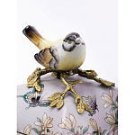 Шкатулка фиолетового цвета с рисунком бабочек и крышкой с фигуркой птицы на ветке Eden Garden варинант исполнения - 4 | Loft Concept в Саратове