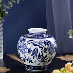 Ваза округлой формы с бело-синим цветочным орнаментом Blue & White Ornament  варинант исполнения - 1 | Loft Concept в Саратове