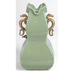 Ваза зеленого цвета из фарфора с бронзовыми ручками в виде драконов и рельефным цветочным декором Eden Garden porcelain and bronze варинант исполнения - 5 | Loft Concept в Саратове