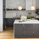 Подвесной светильник с белым плафоном в форме шара в арочной подвеске Hinkley варинант исполнения - 15 | Loft Concept в Саратове