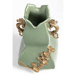 Ваза зеленого цвета из фарфора с бронзовыми ручками в виде драконов и рельефным цветочным декором Eden Garden porcelain and bronze варинант исполнения - 6 | Loft Concept в Саратове