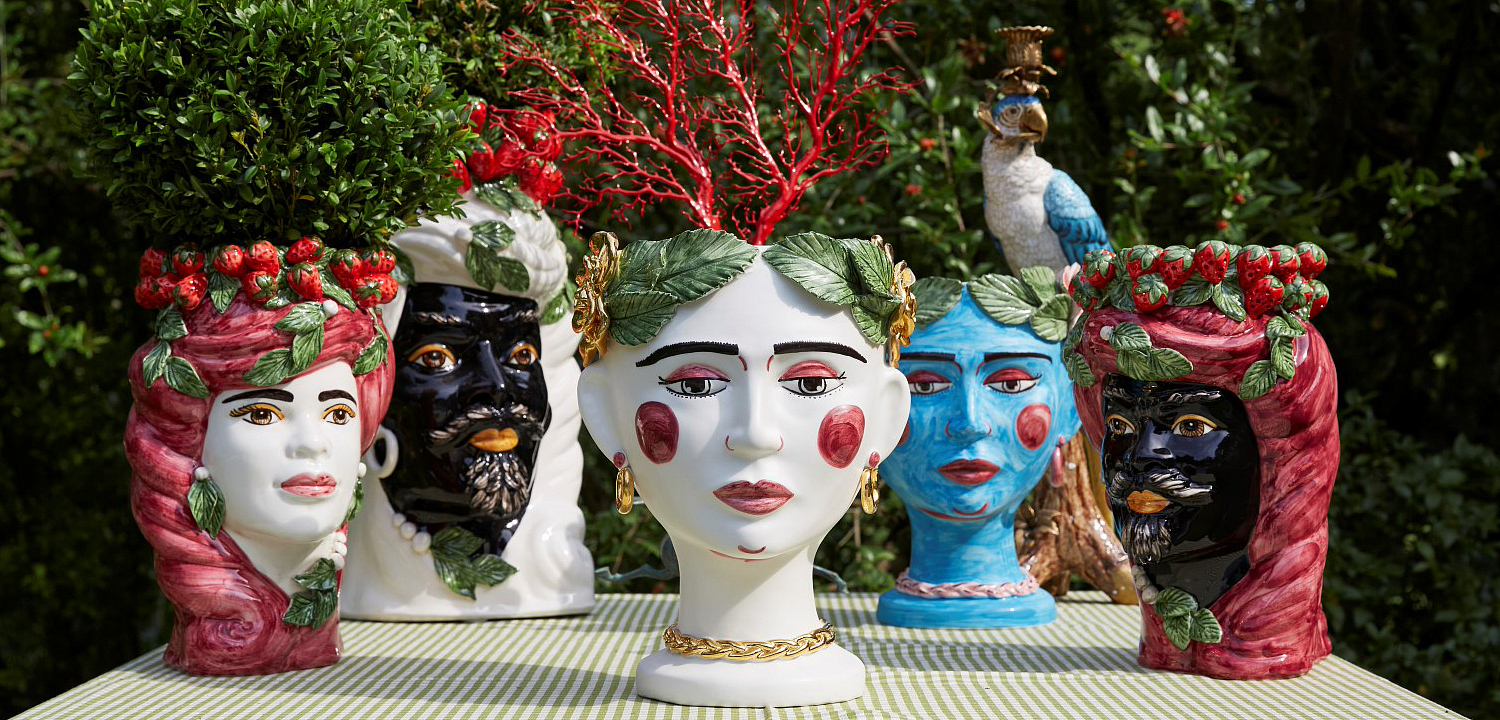 Ваза VASE STRAWBERRIES HEAD LADY BIG White Ваза VASE STRAWBERRIES HEAD LADY BIG White - Loft-Concept в Саратове