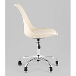 Офисный стул на металлическом основании EGGERY Beige пластик варинант исполнения - 4 | Loft Concept в Саратове