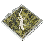 Зеркало двухстороннее квадратное из натурального камня Змеевик с декоративной вставкой в виде ящерицы Silver Stone Mirrors варинант исполнения - 1 | Loft Concept в Саратове