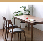 Стул деревянный с мягким сиденьем из черной натуральной кожи Moon Walnut Furniture варинант исполнения - 1 | Loft Concept в Саратове