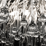 Люстра подвесная с прозрачными стеклянными подвесками в форме капель Диаметр 80 см Droplet Chandelier варинант исполнения - 10 | Loft Concept в Саратове