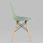 Пластиковый стул на ножках из массива бука Eames Mint варинант исполнения - 2 | Loft Concept в Саратове