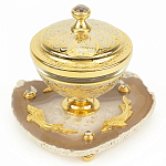 Икорница с декором "Три рыбки" с гравировкой на подставке из натурального камня Агат Decorative Cavair Dishes варинант исполнения - 1 | Loft Concept в Саратове