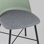 Стул из прочного пластика на металлическом основании Anora Green  варинант исполнения - 7 | Loft Concept в Саратове