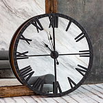 Часы настенные зеркальные с чёрным металлическим циферблатом Mirror Tower Clock варинант исполнения - 5 | Loft Concept в Саратове