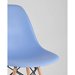Пластиковый стул на ножках из массива бука Eames Blue варинант исполнения - 2 | Loft Concept в Саратове