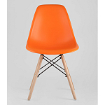 Пластиковый стул на ножках из массива бука Eames Orange варинант исполнения - 4 | Loft Concept в Саратове