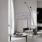 Торшер с изогнутой черной металлической стойкой и цилиндрическим плафоном Davide Groppi варинант исполнения - 7 | Loft Concept в Саратове