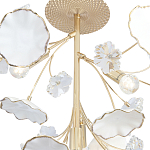 Потолочный светильник с золотыми ветвями и белыми лепестками на круглом рельефном основании Wintery flovers варинант исполнения - 2 | Loft Concept в Саратове