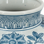 Ваза округлой формы белого цвета с синим растительным узором Blue & White Ornament  варинант исполнения - 3 | Loft Concept в Саратове