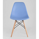 Пластиковый стул на ножках из массива бука Eames Blue варинант исполнения - 4 | Loft Concept в Саратове