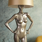 Лампа MANNEQUIN LAMP с абажуром руки на талии варинант исполнения - 8 | Loft Concept в Саратове
