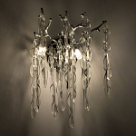 Бра цвета хром с ветвями и прозрачными стеклянными подвесками в виде вытянутых спиральных капель Droplet Chandelier варинант исполнения - 2 | Loft Concept в Саратове