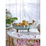 Чаша из голубого фарфора на бронзовых ножках с рисунком цветов и фигурками стрекоз Blue Garden варинант исполнения - 2 | Loft Concept в Саратове