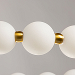 Люстра круглая с матовыми белыми шарами PEARLS Suspension варинант исполнения - 8 | Loft Concept в Саратове