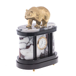 Часы настольные бронзовые с декором в виде медведя Bear Stone Clock варинант исполнения - 3 | Loft Concept в Саратове