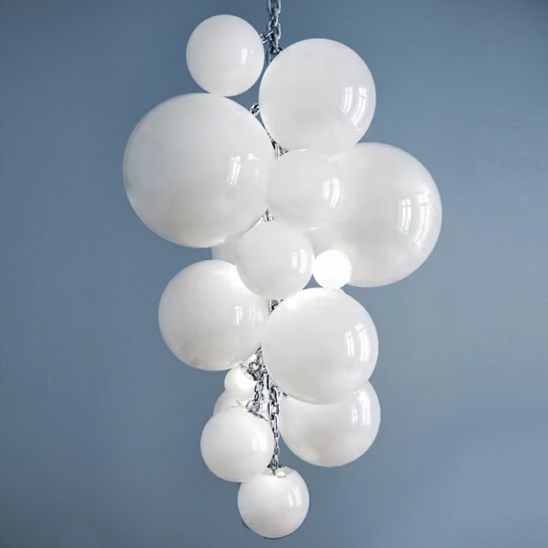Люстра Grape Balls Белое стекло Белый Люстра Grape Balls Белое стекло Белый в Саратове | Loft Concept