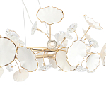 Люстра круглая с белыми лепестками из керамики и прозрачными хрустальными цветками Диаметр 82 см Wintery flovers варинант исполнения - 4 | Loft Concept в Саратове