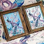 Постер в раме в стиле шинуазри Павлины на дереве Chinoiserie Imperial Garden Peacocks on a Tree Poster варинант исполнения - 3 | Loft Concept в Саратове