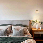 Подвесной светильник с янтарным рифленым стеклянным плафоном Ferm Living варинант исполнения - 7 | Loft Concept в Саратове