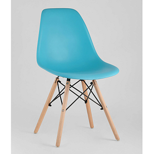 Пластиковый стул на ножках из массива бука Eames Torquoise
