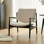 Кресло с каркасом и ножками из древесины и мягкими сиденьем и спинкой Venice варинант исполнения - 3 | Loft Concept в Саратове