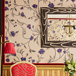 Обои с вышивкой ручной работы Flora Catherine colourway on Liso Pearl wool sateen варинант исполнения - 2 | Loft Concept в Саратове